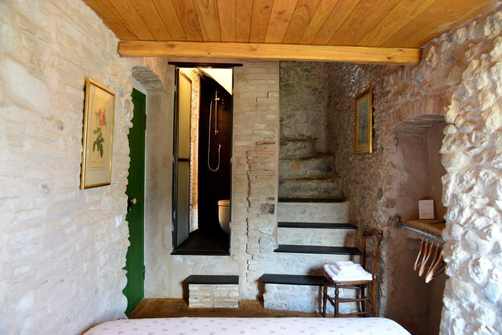 La Terrazza Di Vico Olivi B&B Вентимилья Номер фото